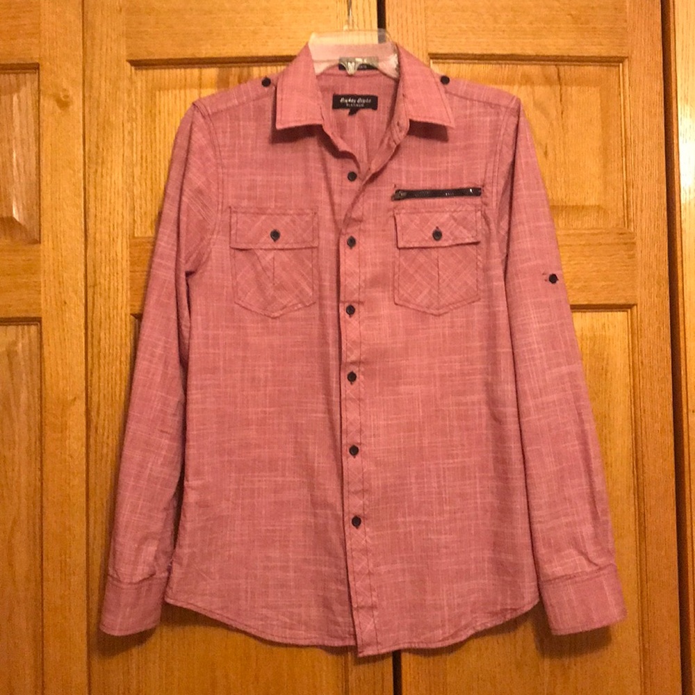 Red/pink dress up shirt men’s size small